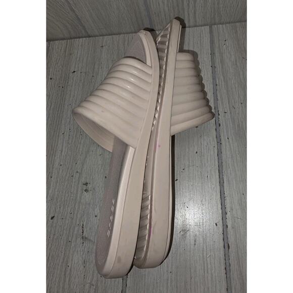 Crocs Women's Miami Slide Dew Size 6 Ribbed Cream Minimalist Summer Read - Picture 3 of 9